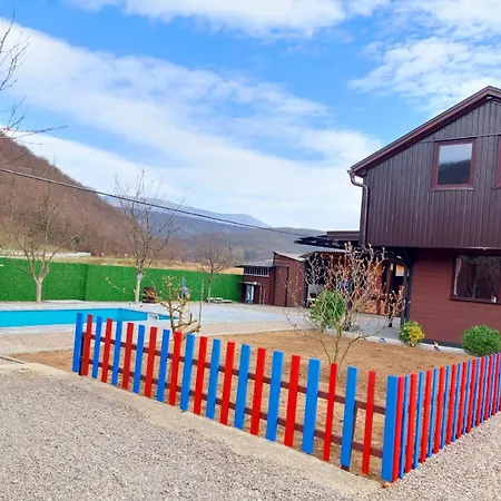 Kuca Za Odmor Dani ヴィラ *